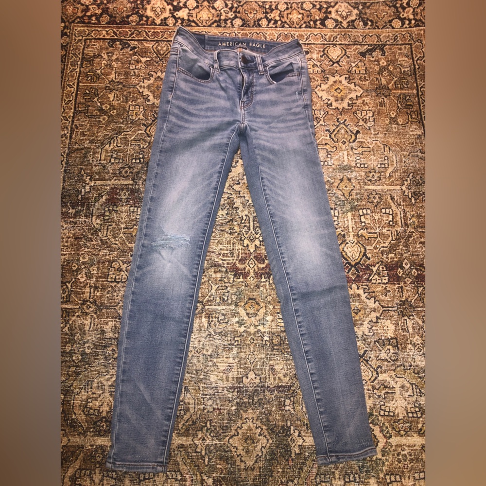 Size 00 American Eagle Skinny Jeans